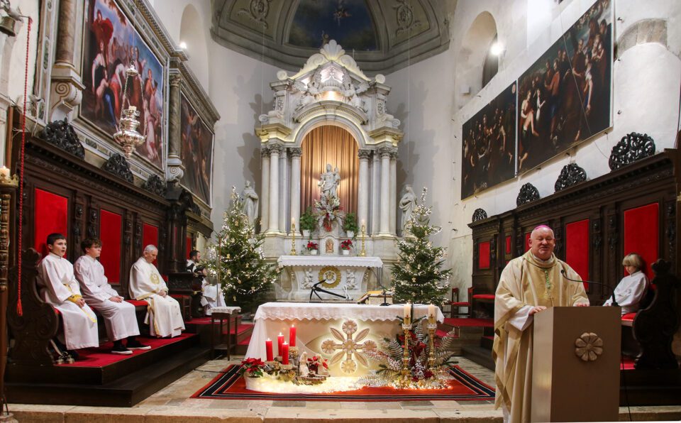 Biskup Petanjak slavio misu zahvalnicu