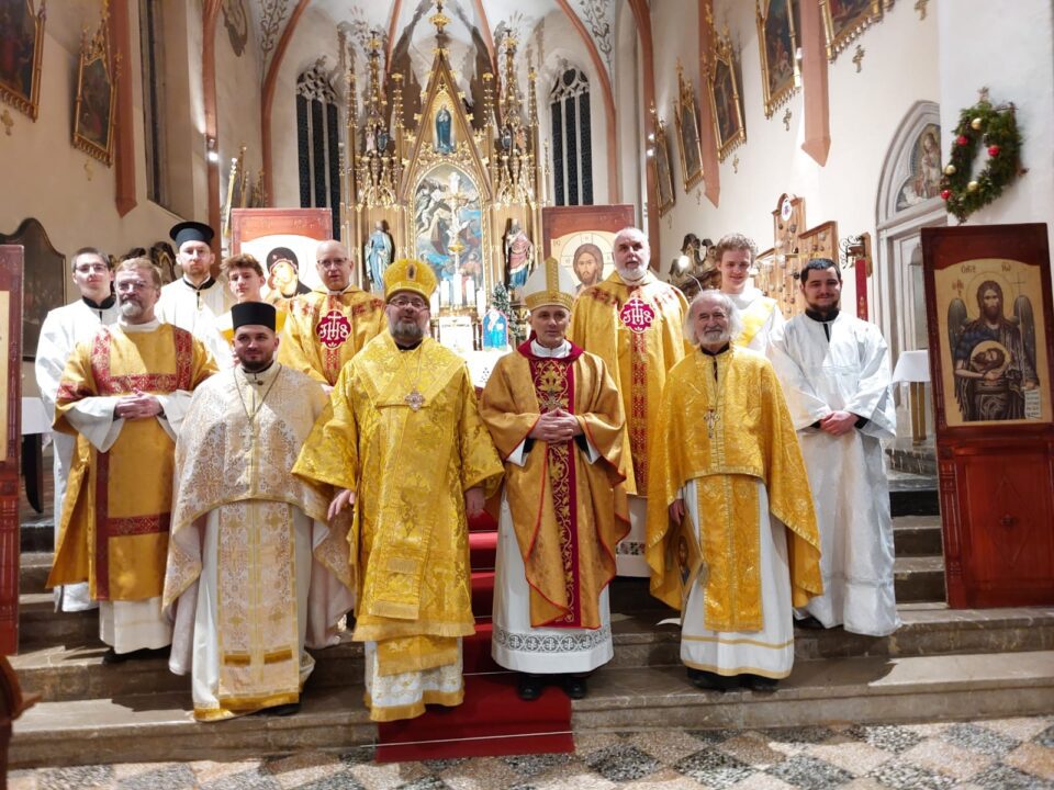 VLADIKA STIPIĆ SLUŽIO LITURGIJU ZA JEDINSTVO KRŠĆANA U NOVOM MESTU