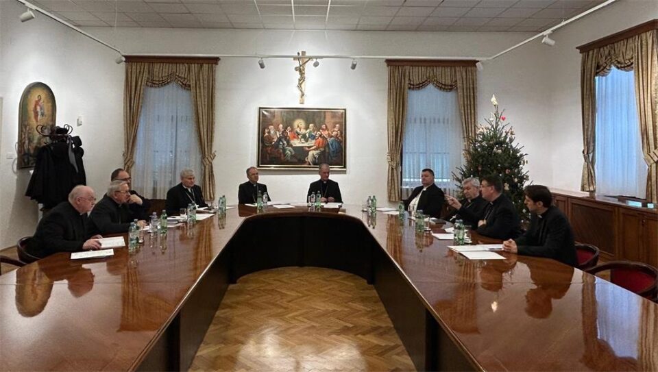 Održana šezdeset i šesta sjednica biskupā Zagrebačke crkvene pokrajine