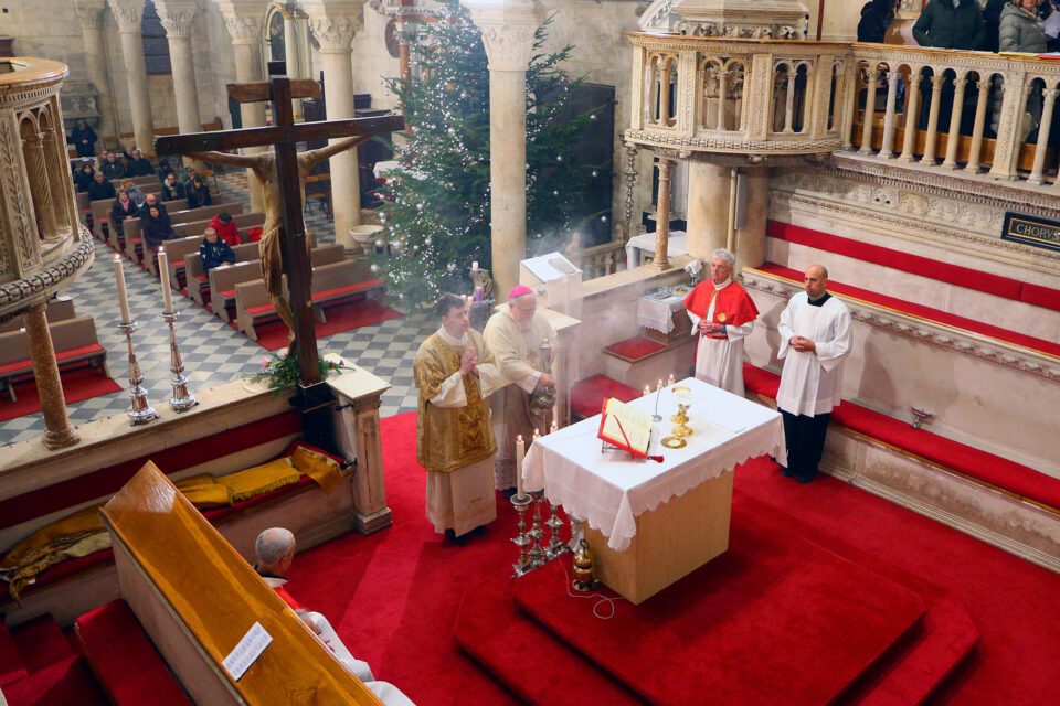 Misa zahvalnica u katedrali svetog Jakova.