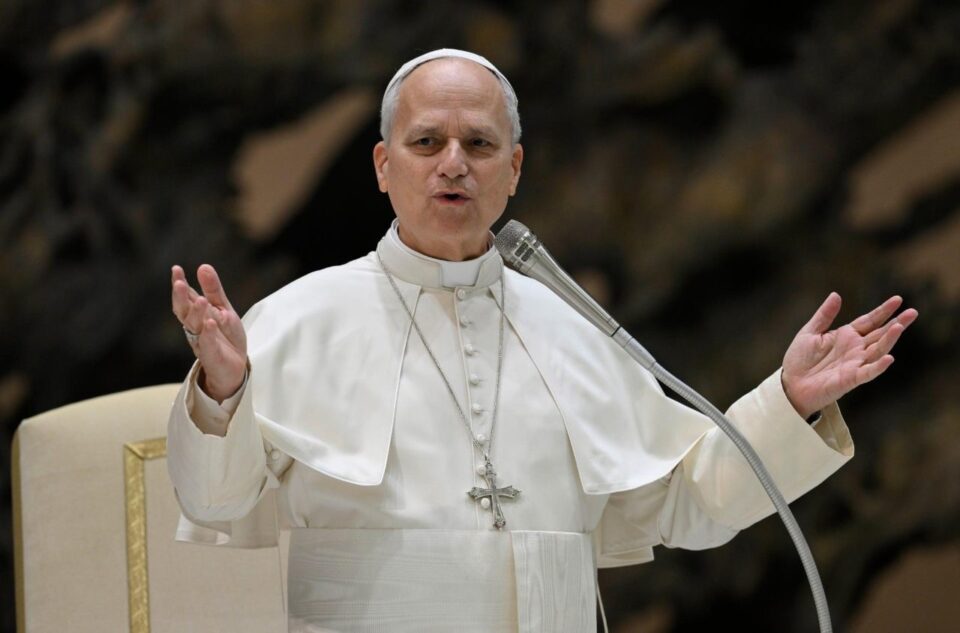 Papa na audijenciji: Riječ Božja je putokaz našega postojanja