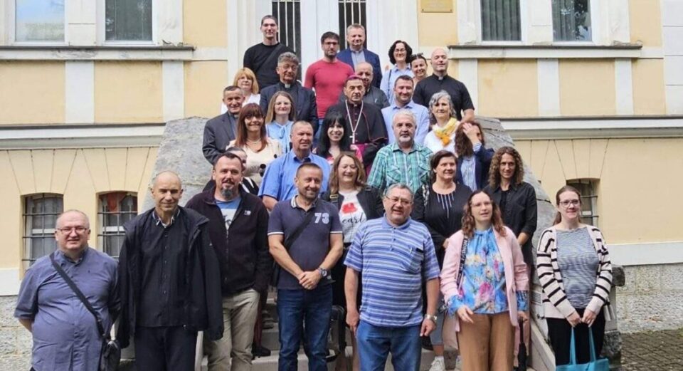 OBAVIJEST O UNAPREĐENJU VJEROUČITELJA U ZVANJE