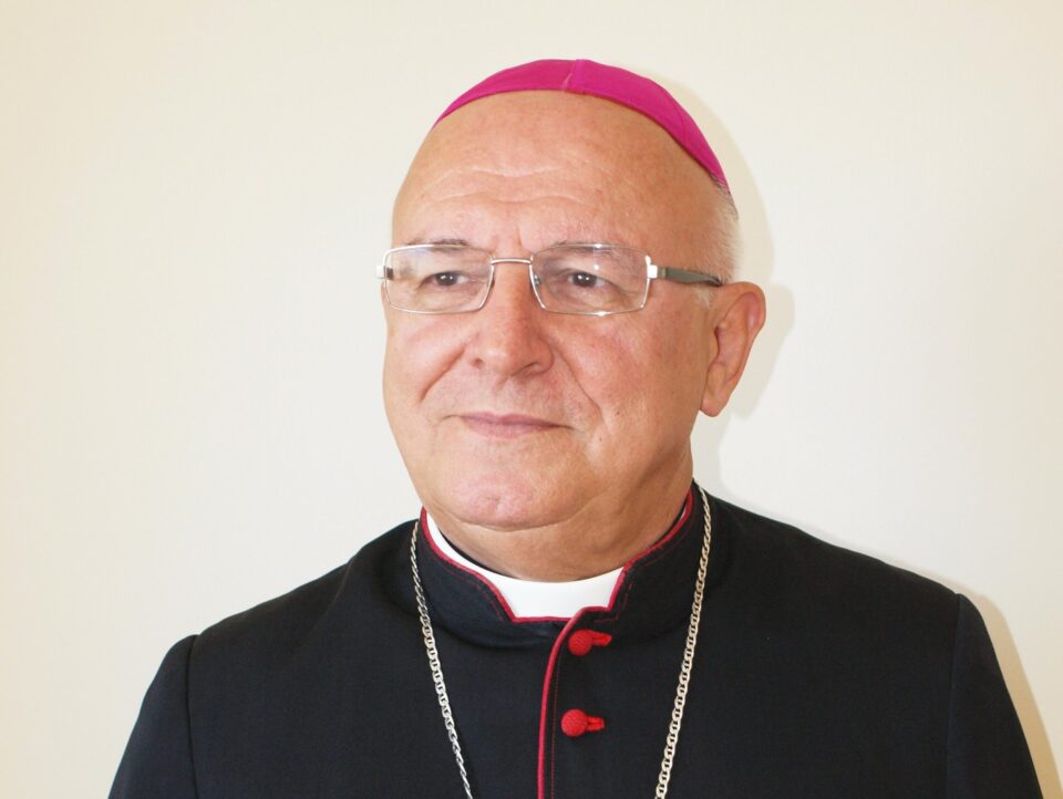 NAJAVA: Znanstveno – stručni skup “‘Ljubiti Crkvu’ – Sjećanje na zadarskog nadbiskupa mons. Ivana Prenđu, uz spomen 30. obljetnice njegove pastirske službe u Zadarskoj nadbiskupiji“