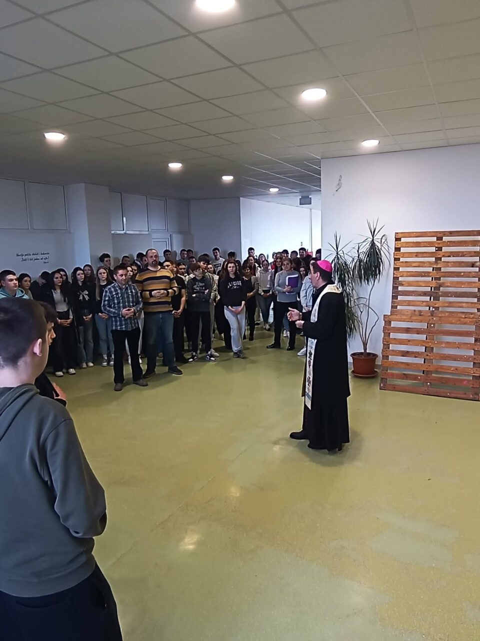 Blagoslov učenika i djelatnika Strukovne škole Gospić