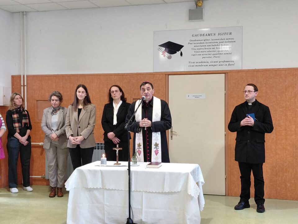 Blagoslov Gimnazije u Gospiću