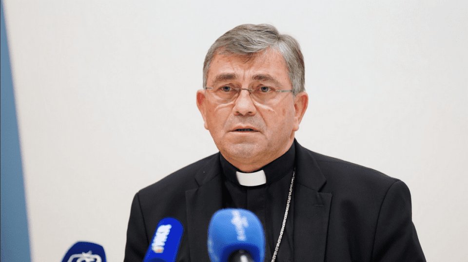 Poruka za Dan života 2026.: Svetost života u vremenu umjetne inteligencije – Dubrovačka biskupija