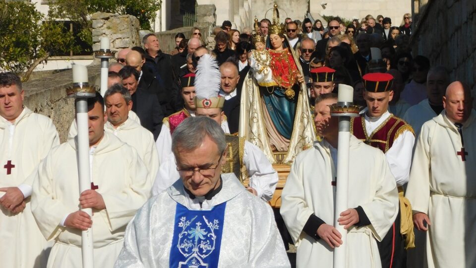 Smokvica svečano proslavila zaštitnicu župe – Dubrovačka biskupija
